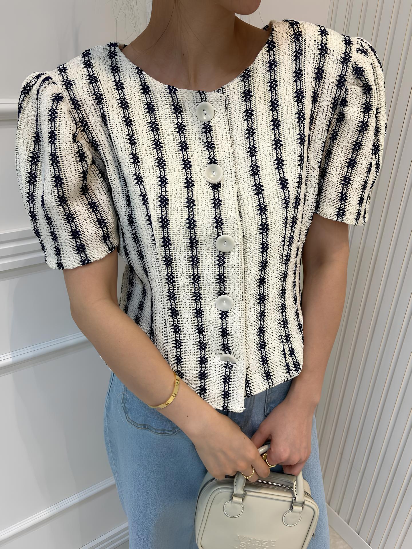 Dalmata Puff-sleeve Top